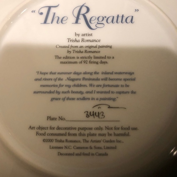 Authentic Vintage Trisha Romance Bundled 2 authentic display plates - Picture 5 of 8